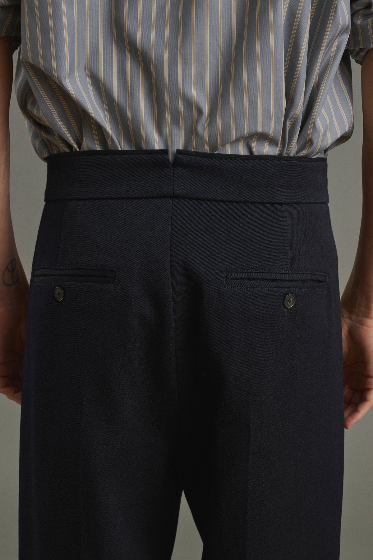 Pantalón Antonin - Azul marino oscuro - Lana - Hombre vue 6