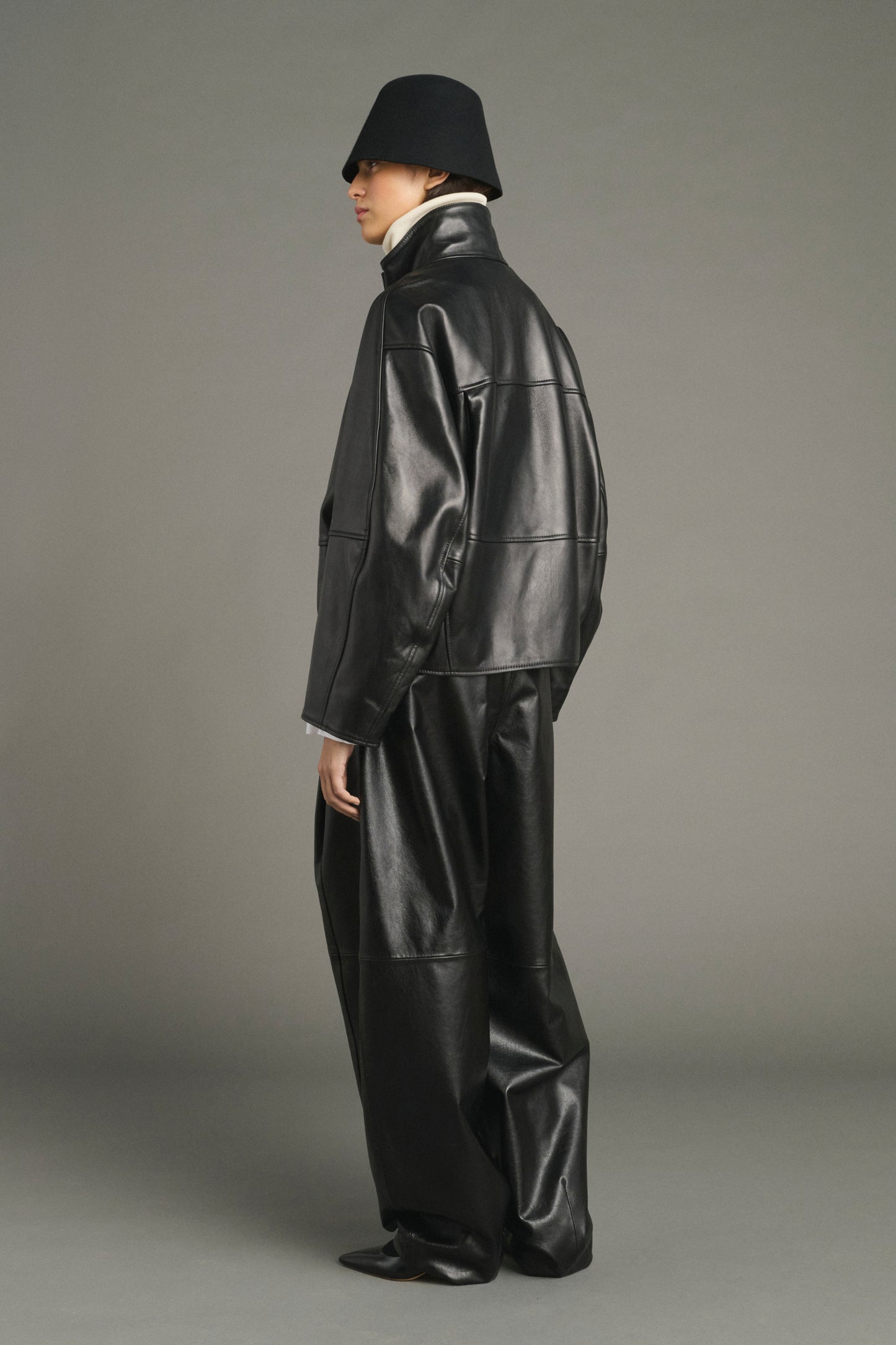Chaqueta Gamma - Negro cuero oversize mujer - Soeur