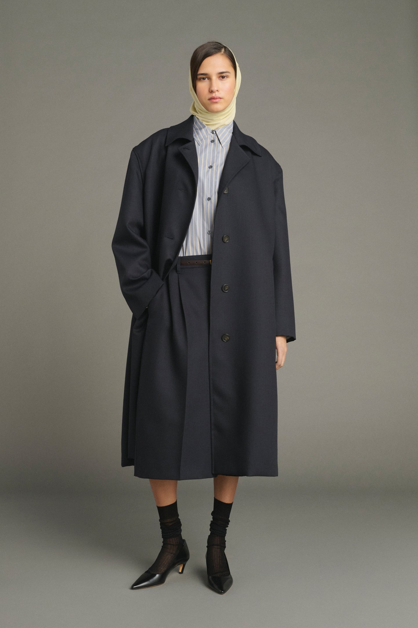 Abrigo Liam - Deep Navy - Lana - Mujer