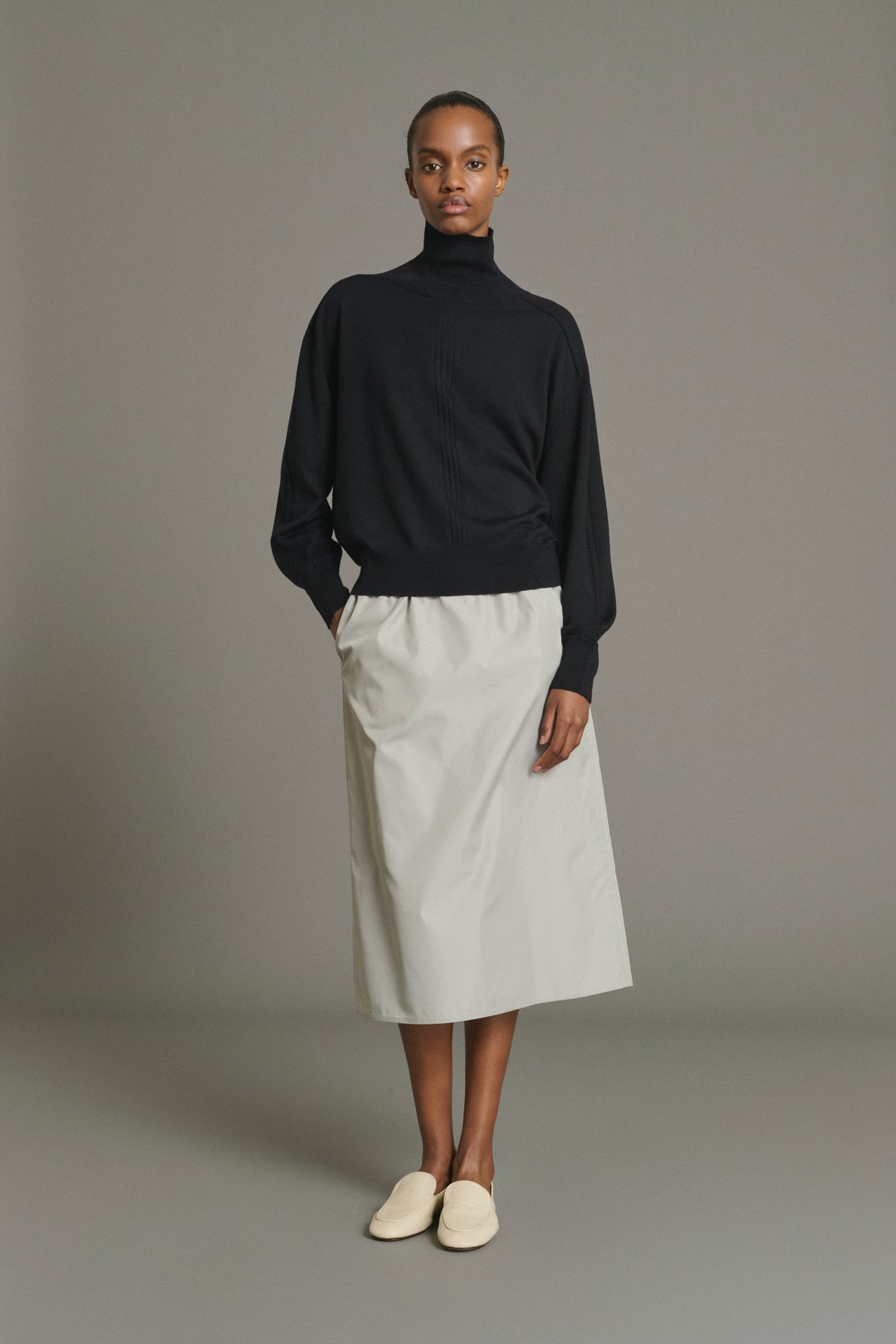 Jersey Nord - Negro Lana Merino Cuello Vuelto Oversize - Soeur vue 5