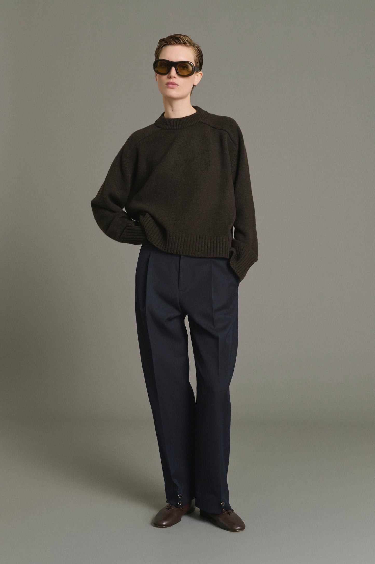 Pantalón Felix - Navy lana con pinzas mujer - Soeur