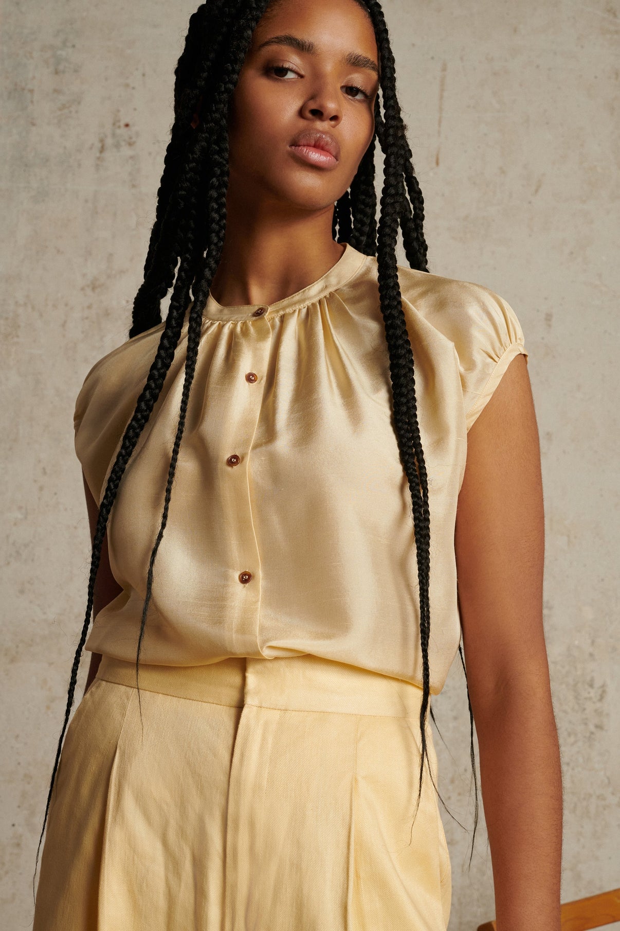 PANTALÓN PEGASE vue 6