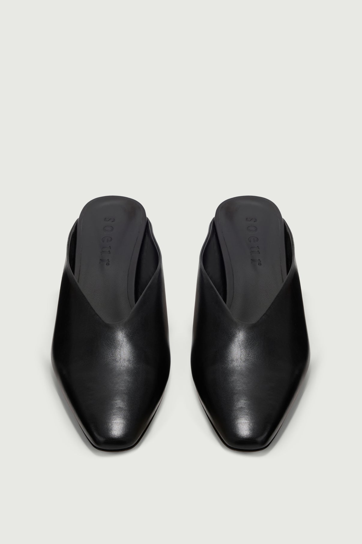 Mules Amalie - Negro Cuero con Tacón - Soeur vue 5