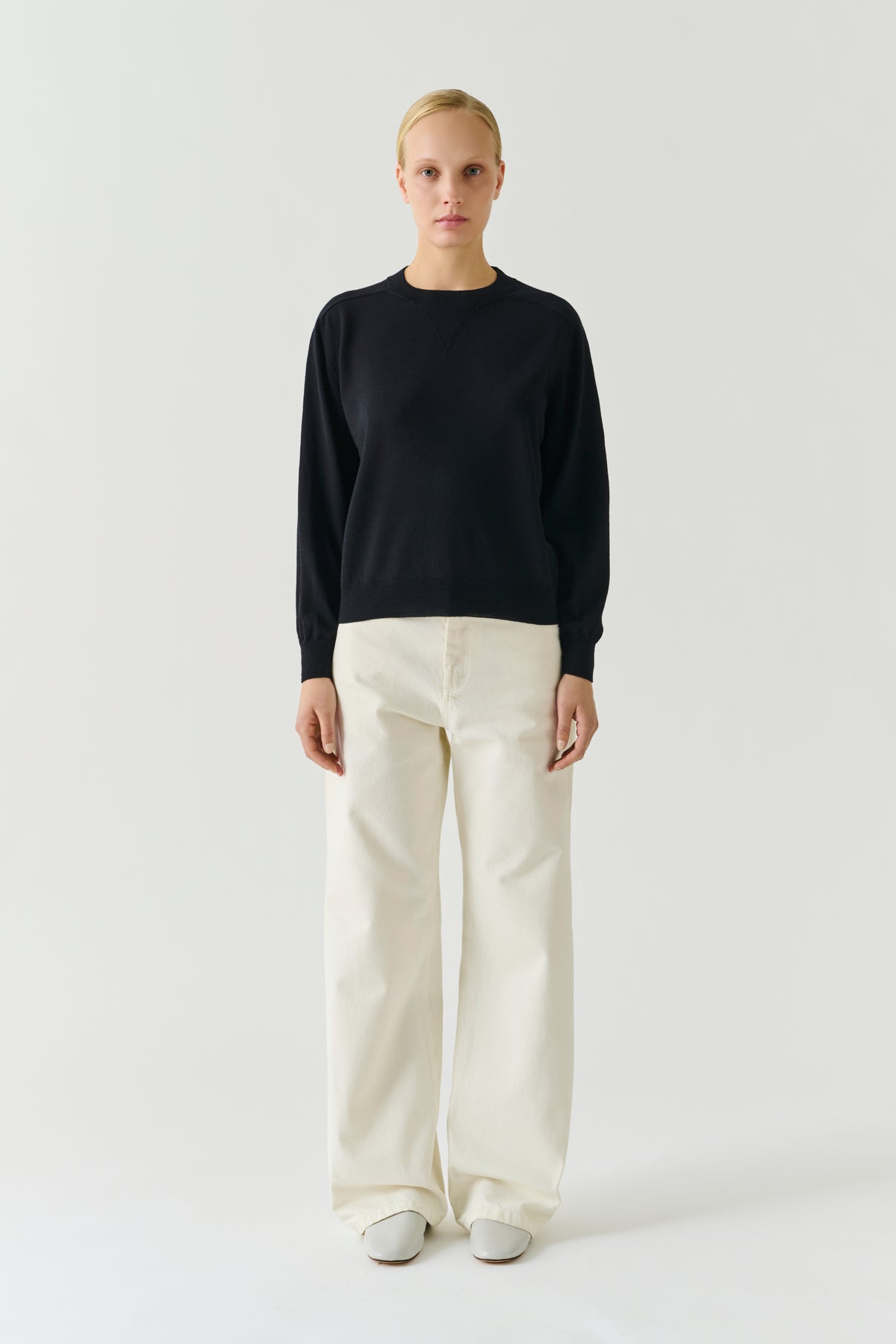 Jersey Pio - Negro - Lana merino - Mujer vue 1