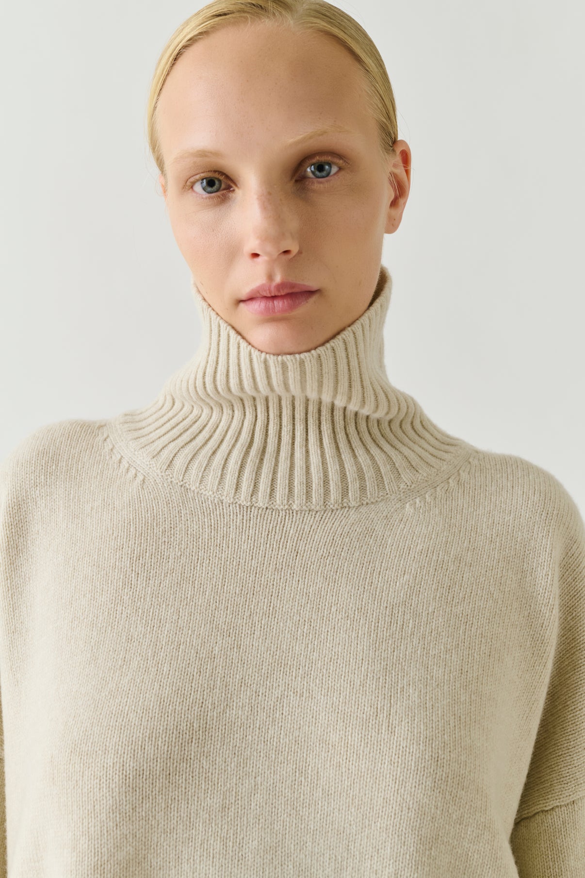 Jersey William - Crudo Jaspeado Lana Merino Cuello Alto - Soeur vue 3